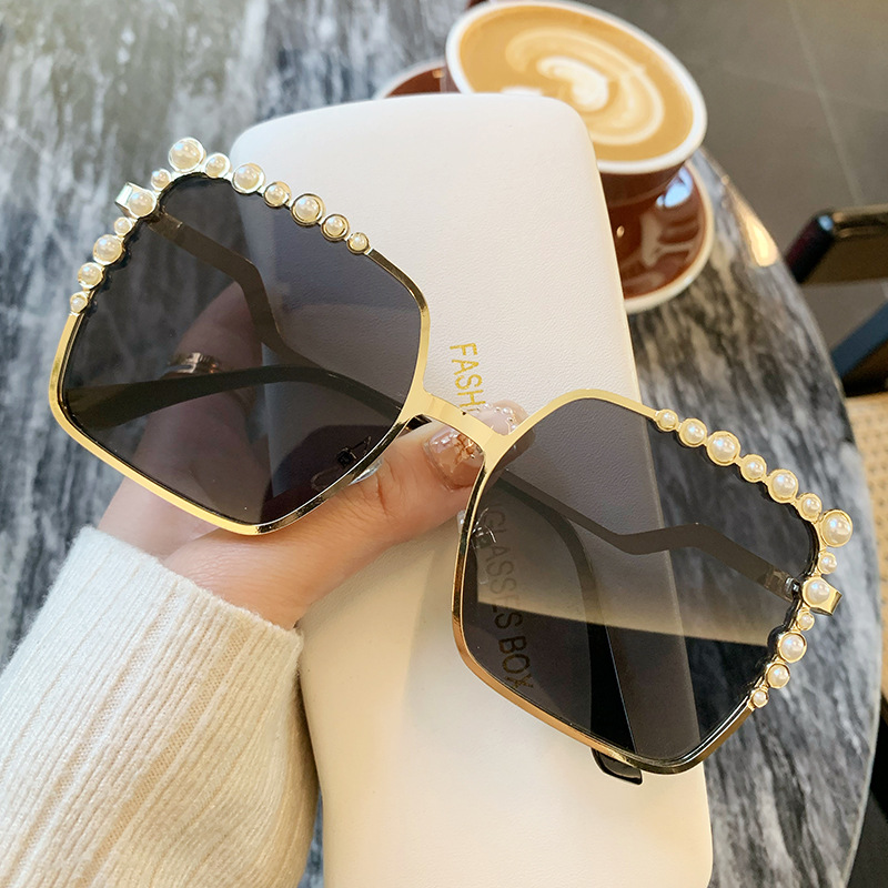 Oversized Square Glasses Ladies Pearl Sunglasses