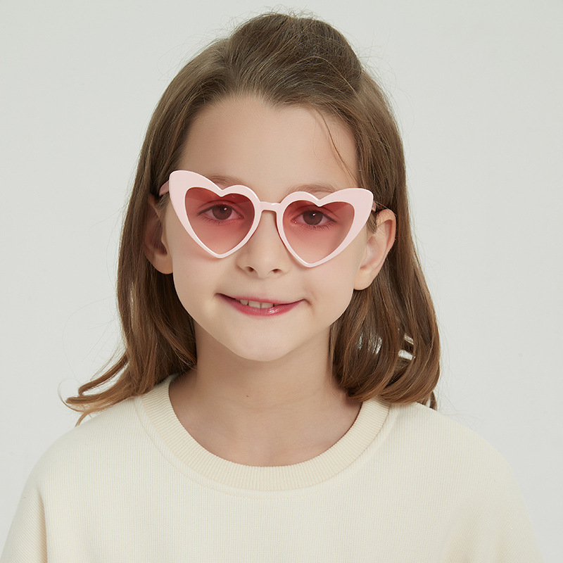 Comfortable Little Girl Kids Heart Shaped Baby Sunglasses