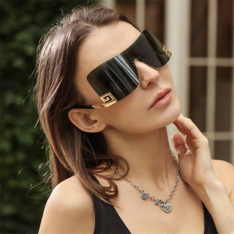 Fashion Large Frame One Piece Rimless Sunglasses