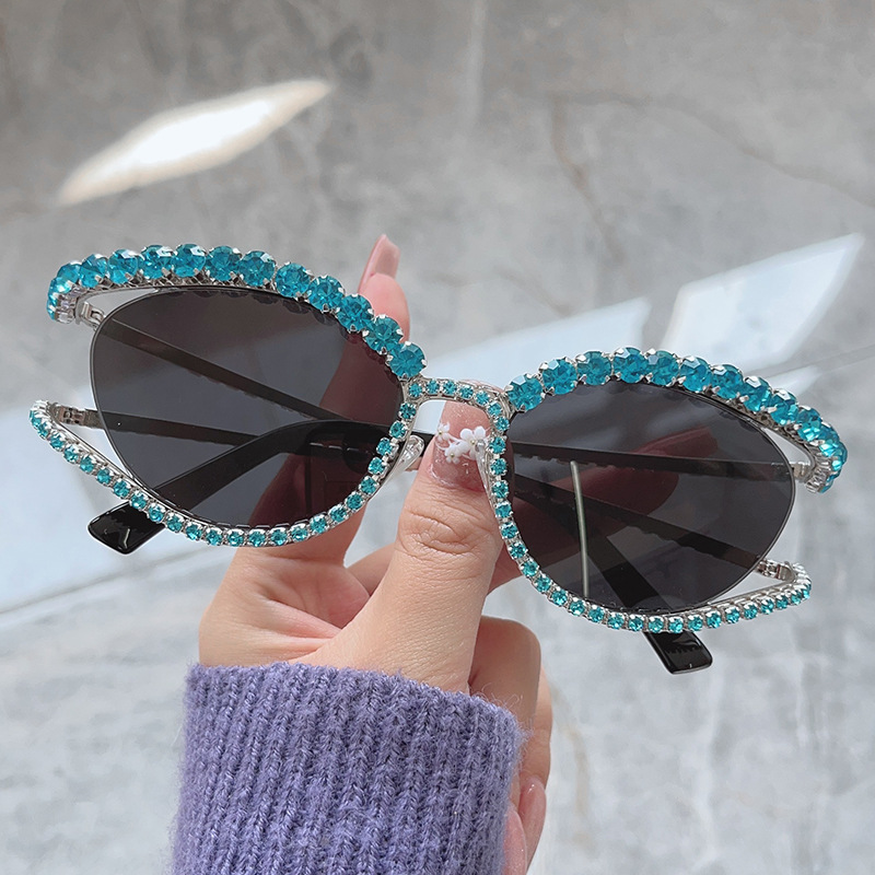 Luxury Small Oval Crystal Cat Eye Shades Sunglasses