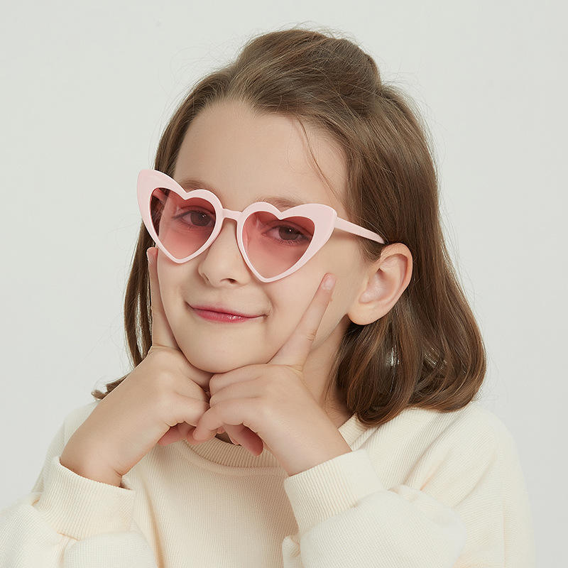 Comfortable Little Girl Kids Heart Shaped Baby Sunglasses